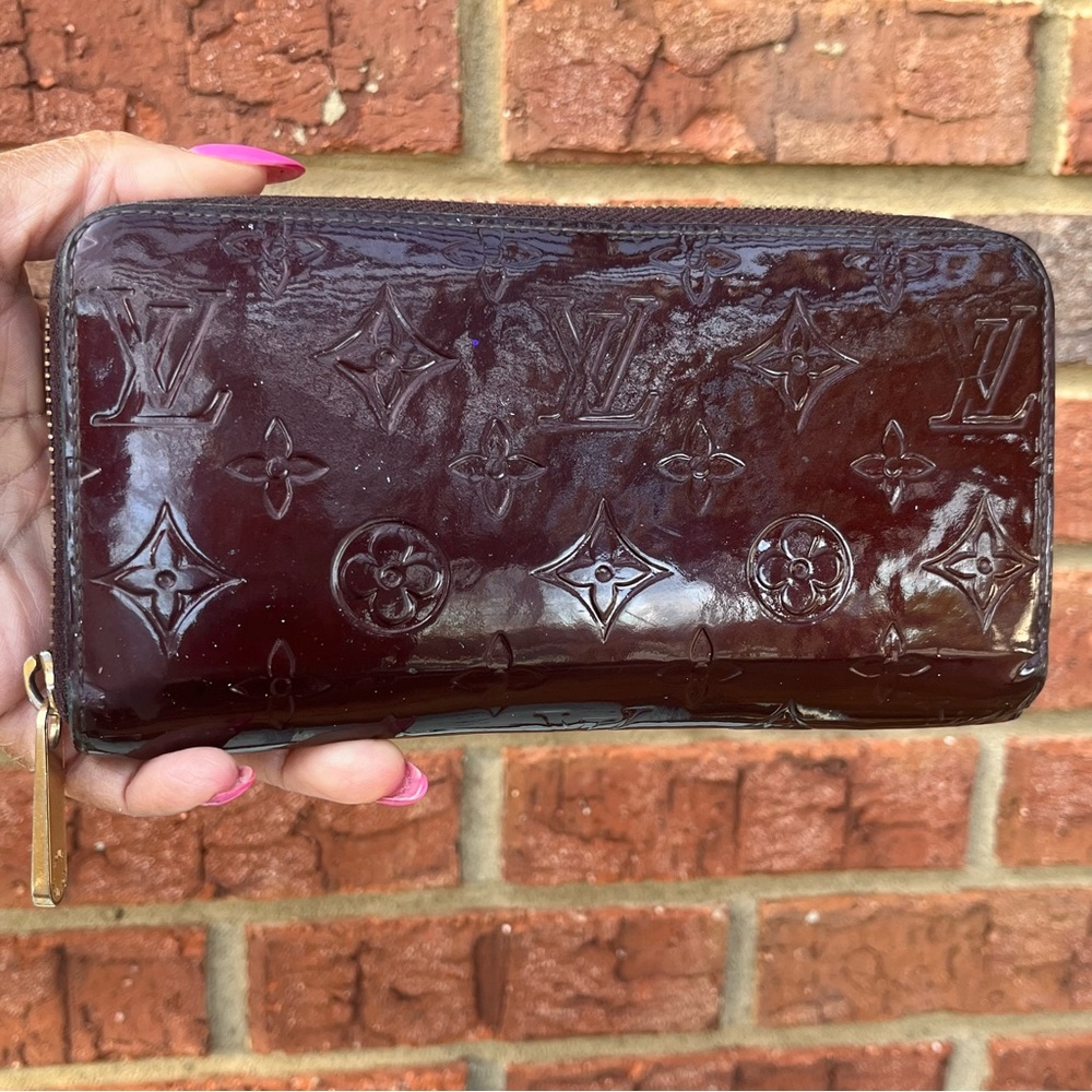 Louis Vuitton Vernis Monogram Wallet